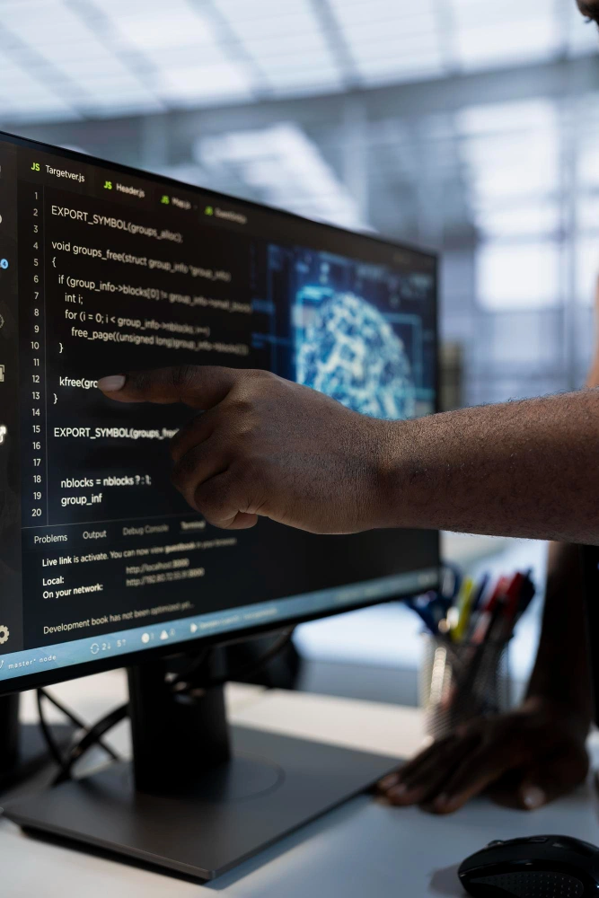 Why Choose Markom Global as Your Custom Software Development Company in UAE?