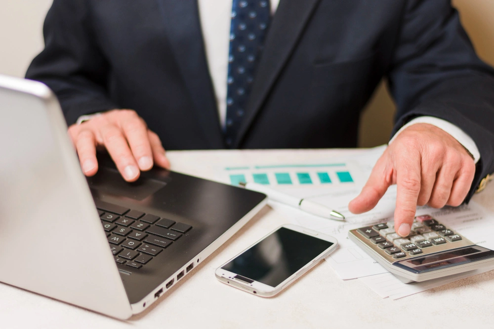 Payroll Service in UAE — Who We Work With